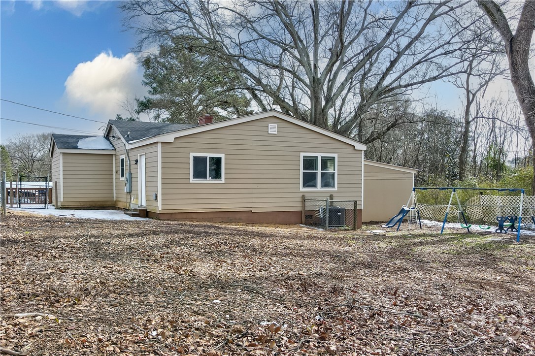 1515 Danielsville Road Athens, GA 30601 - Photo 6 of 23