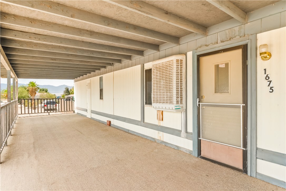 1675 Valencia Road Fort Mohave, AZ 86426 - Photo 3 of 60 Patio