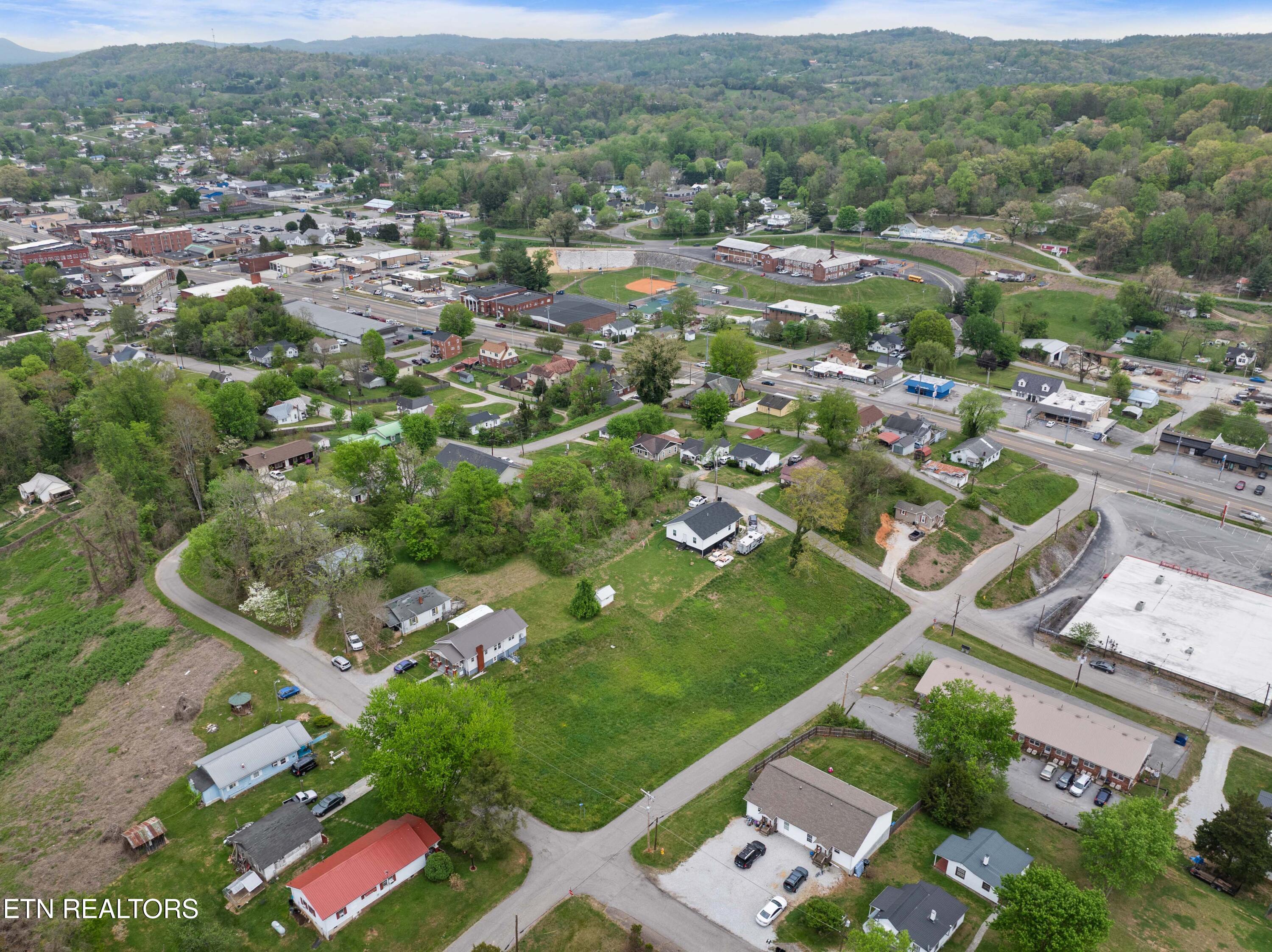West Prospect Street La Follette, TN 37766 - Photo 13 of 20 DJI_0134