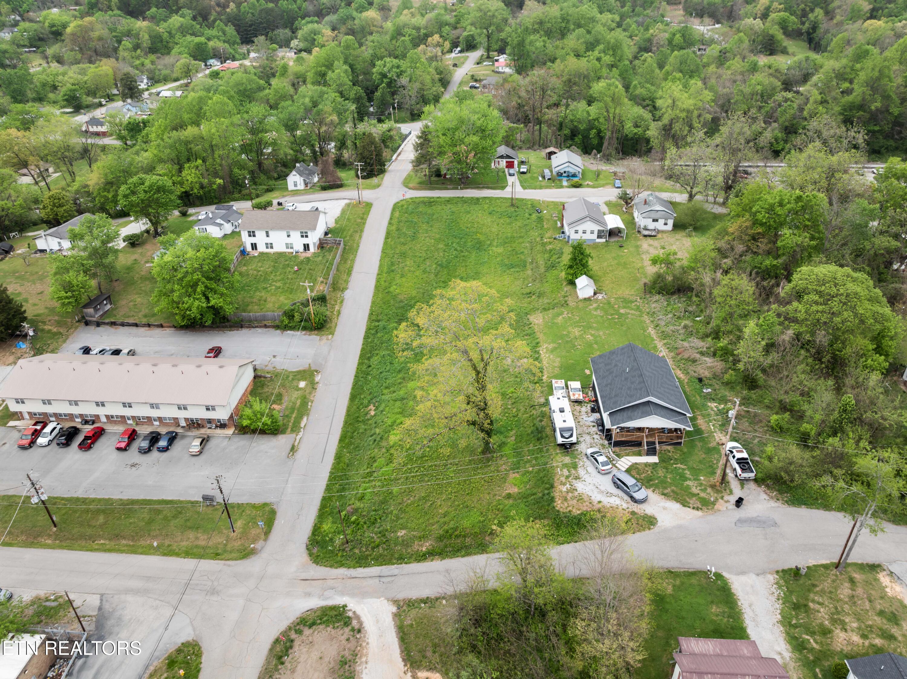 West Prospect Street La Follette, TN 37766 - Photo 19 of 20 DJI_0164