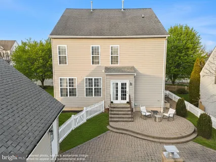 $950,000 | 20413 Peckham Street, Ashburn, VA 20147