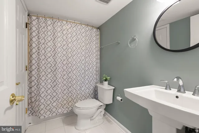 $995,000 | 20413 Peckham Street, Ashburn, VA 20147