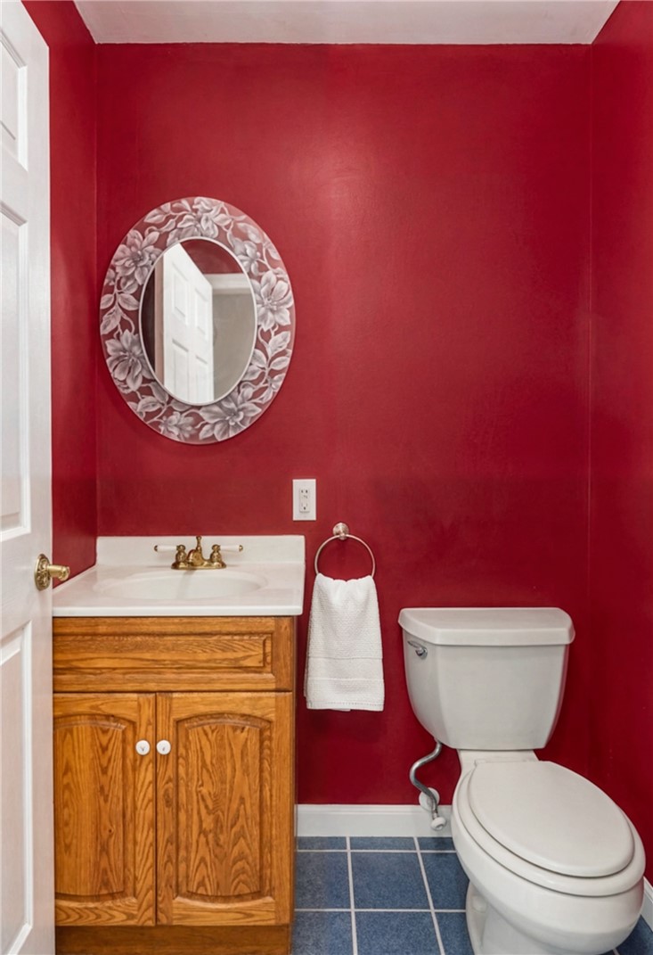 542 Spring Street Exeter, RI 02822 - Photo 14 of 47