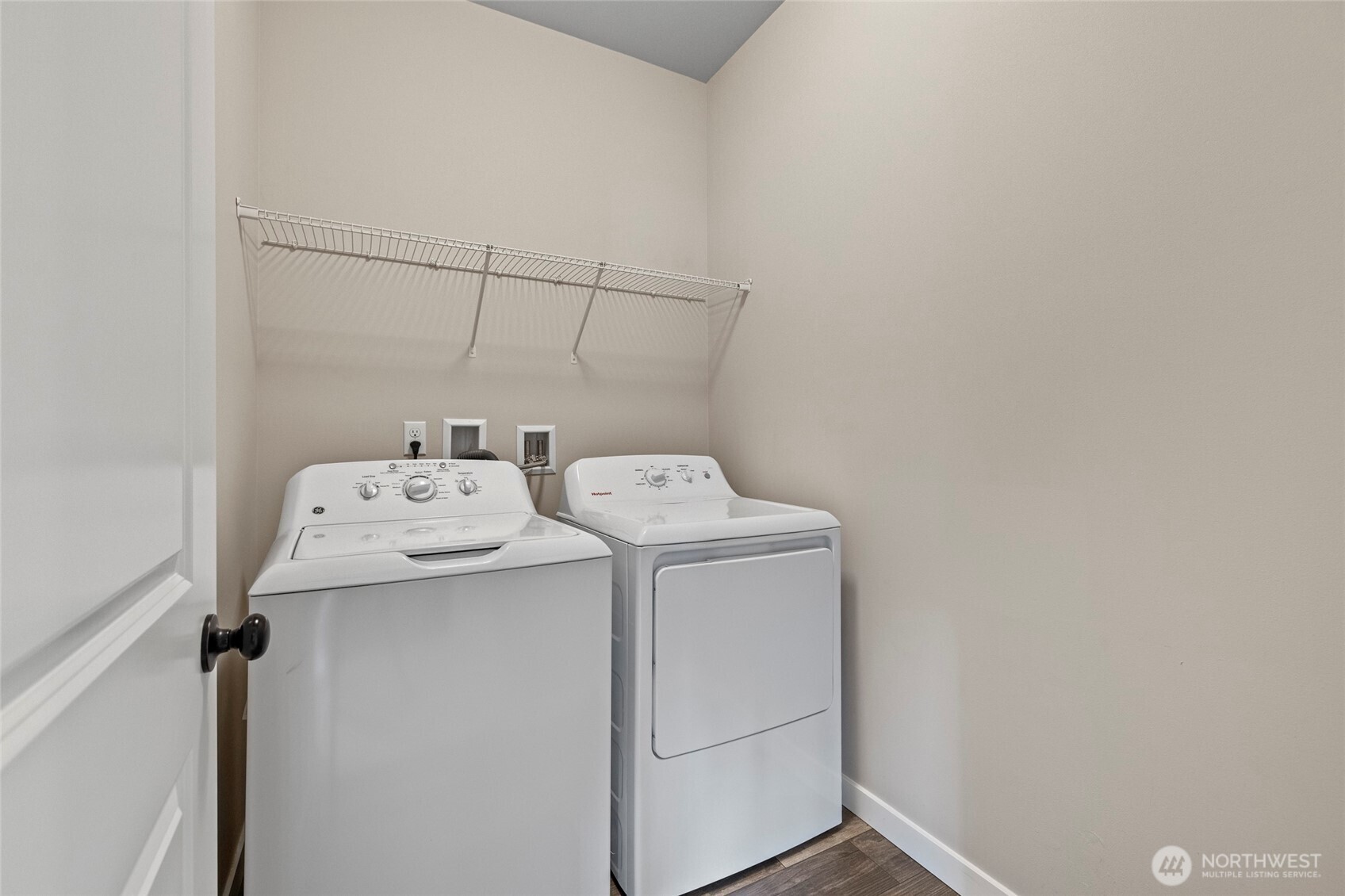 122 North Trl Road Sedro-Woolley, WA 98284 - Photo 26 of 40 a utility room with dryer and washer