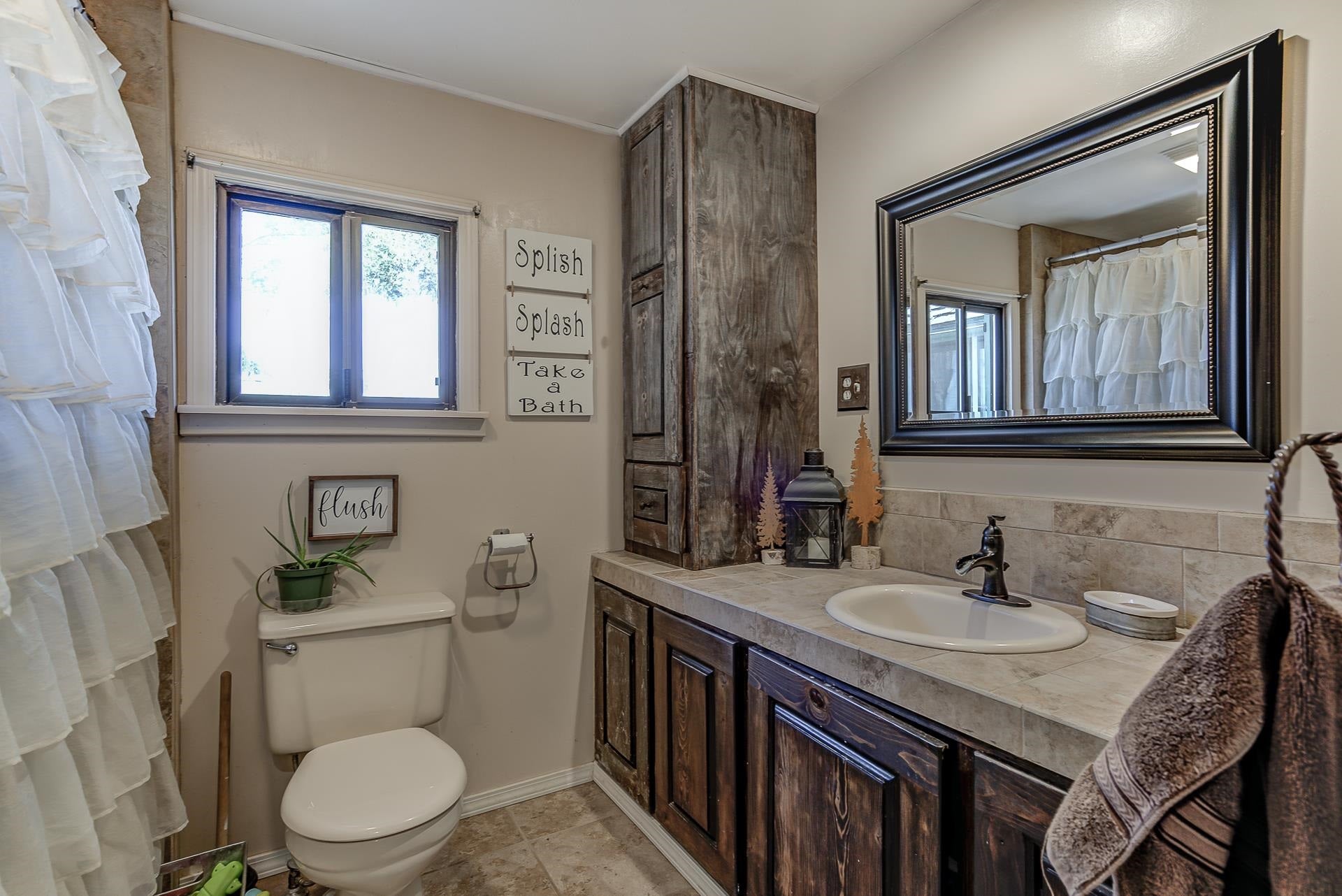 617 Harry Cash Road Montague, CA 96064 - Photo 16 of 27 Gallery Image 16