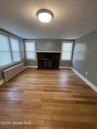 $1,800 | 70 Beverly Avenue, Unit 1, Albany, NY 12206