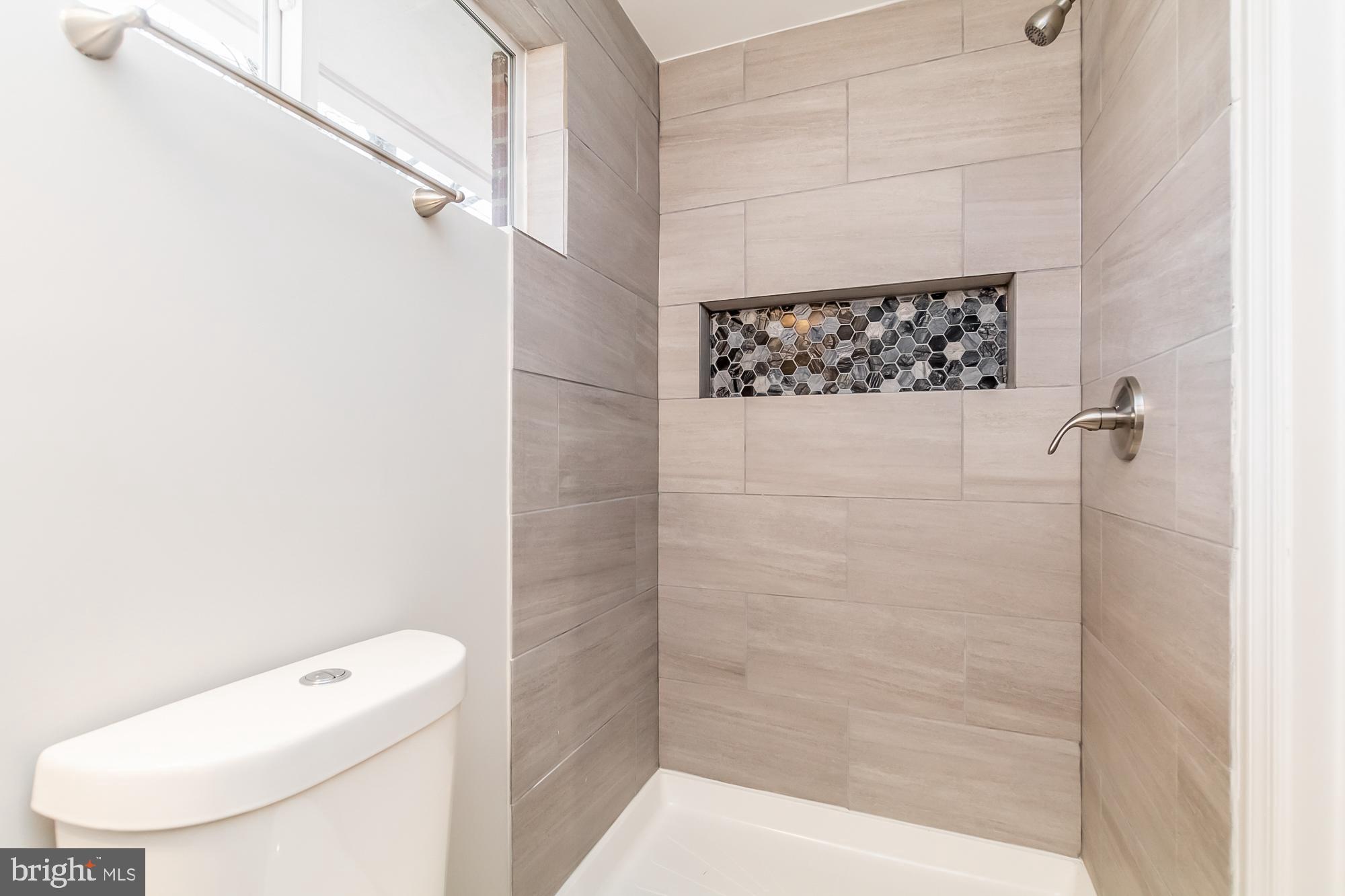 29 Edgemoor Road Lutherville-Timonium, MD 21093 - Photo 14 of 30 Primary Bathroom