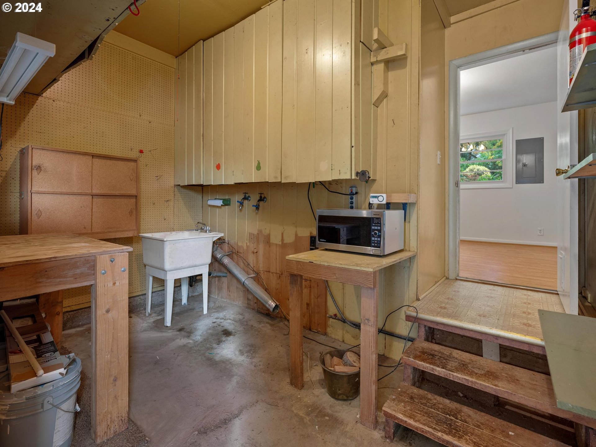 7865 Southwest Walnut Lane Portland, OR 97225 - Photo 32 of 43 Gallery Image 32