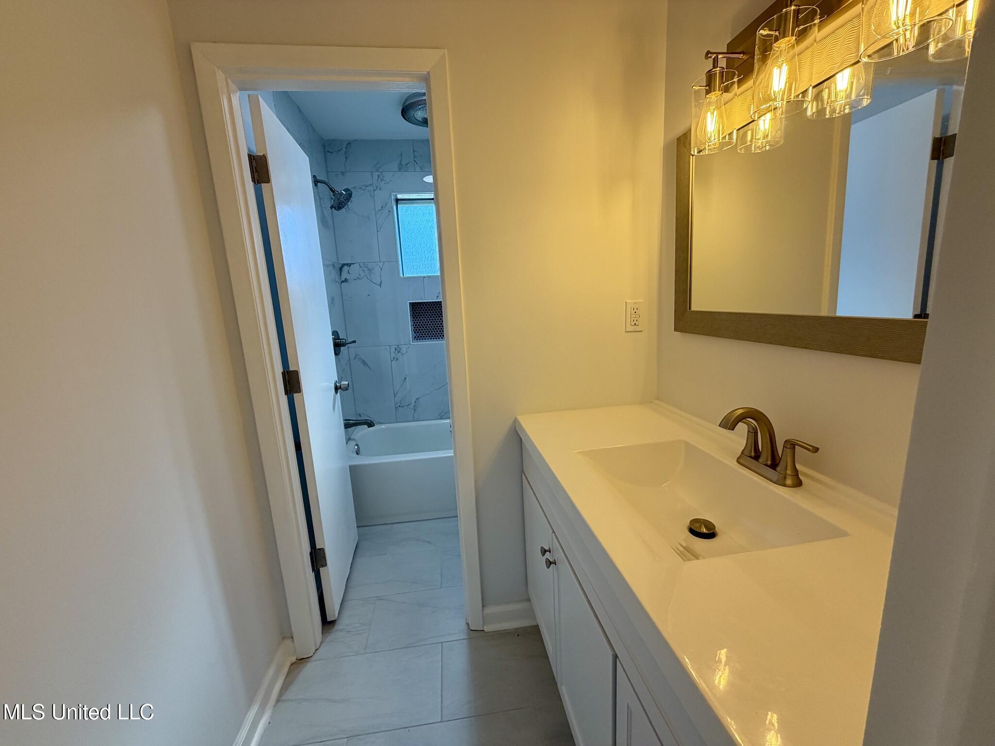 5828 Clubview Drive Jackson, MS 39211 - Photo 11 of 32 IMG_4832