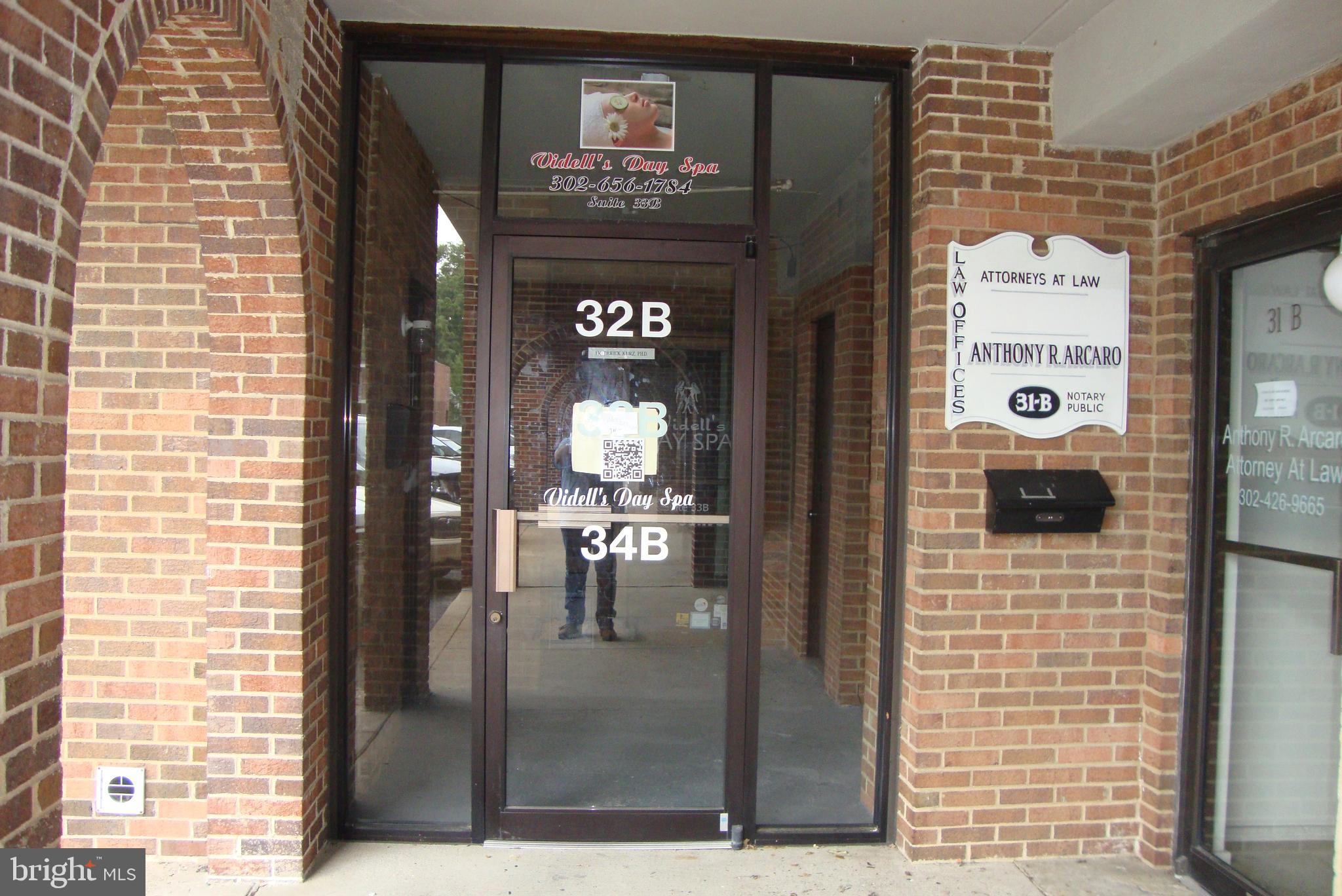 33 Trolley Square Wilmington, DE 19806 - Photo 3 of 9