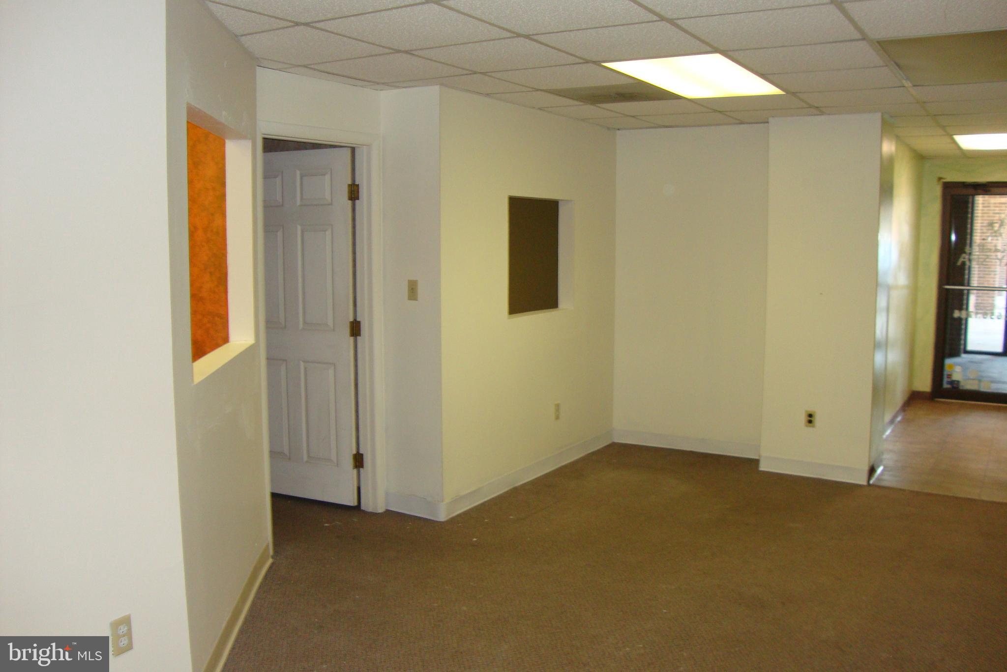 33 Trolley Square Wilmington, DE 19806 - Photo 5 of 9