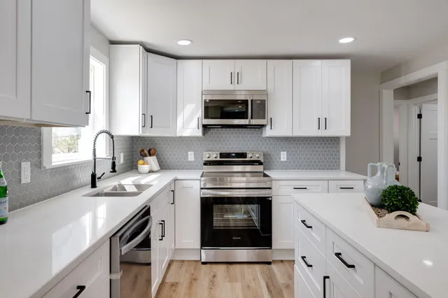 $319,000 | 1003 South Willow Street, Chattanooga, TN 37404