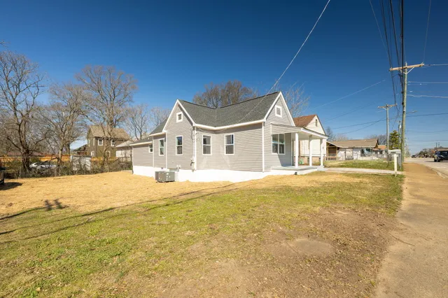 $319,000 | 1003 South Willow Street, Chattanooga, TN 37404