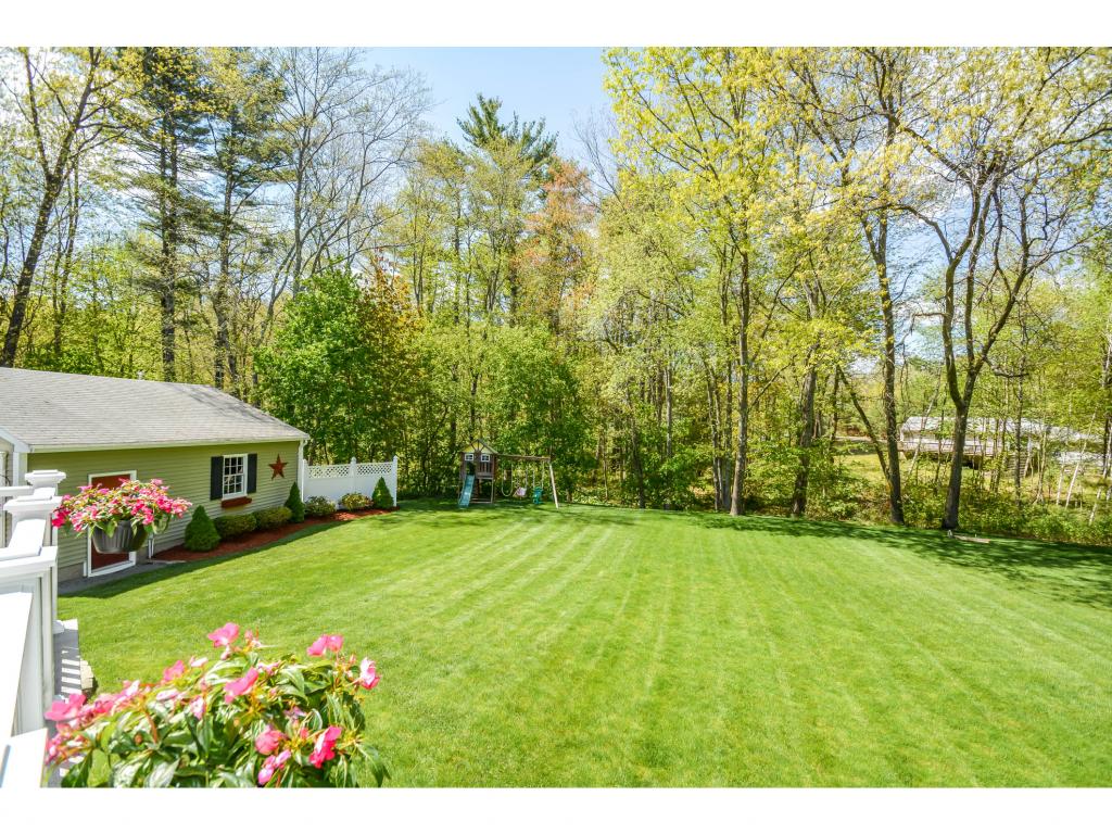 240 Hobbs Road Pelham, NH 03076 - Photo 33 of 35