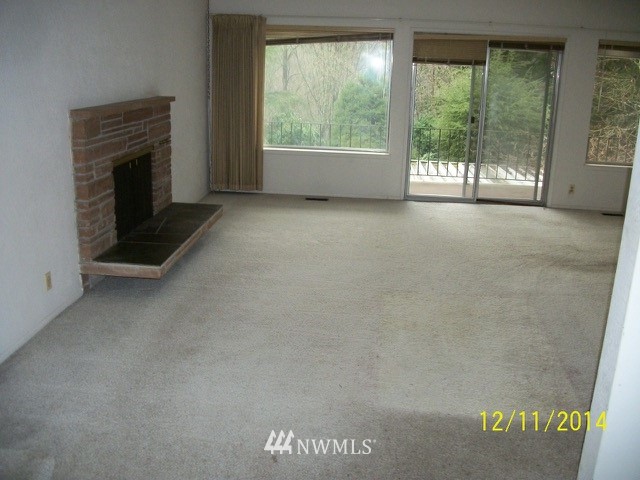 10909 Lake Ridge Drive South Seattle, WA 98178 - Photo 2 of 25