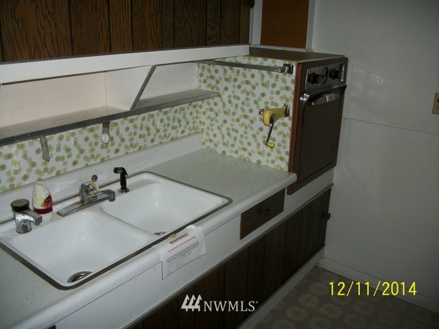 10909 Lake Ridge Drive South Seattle, WA 98178 - Photo 23 of 25