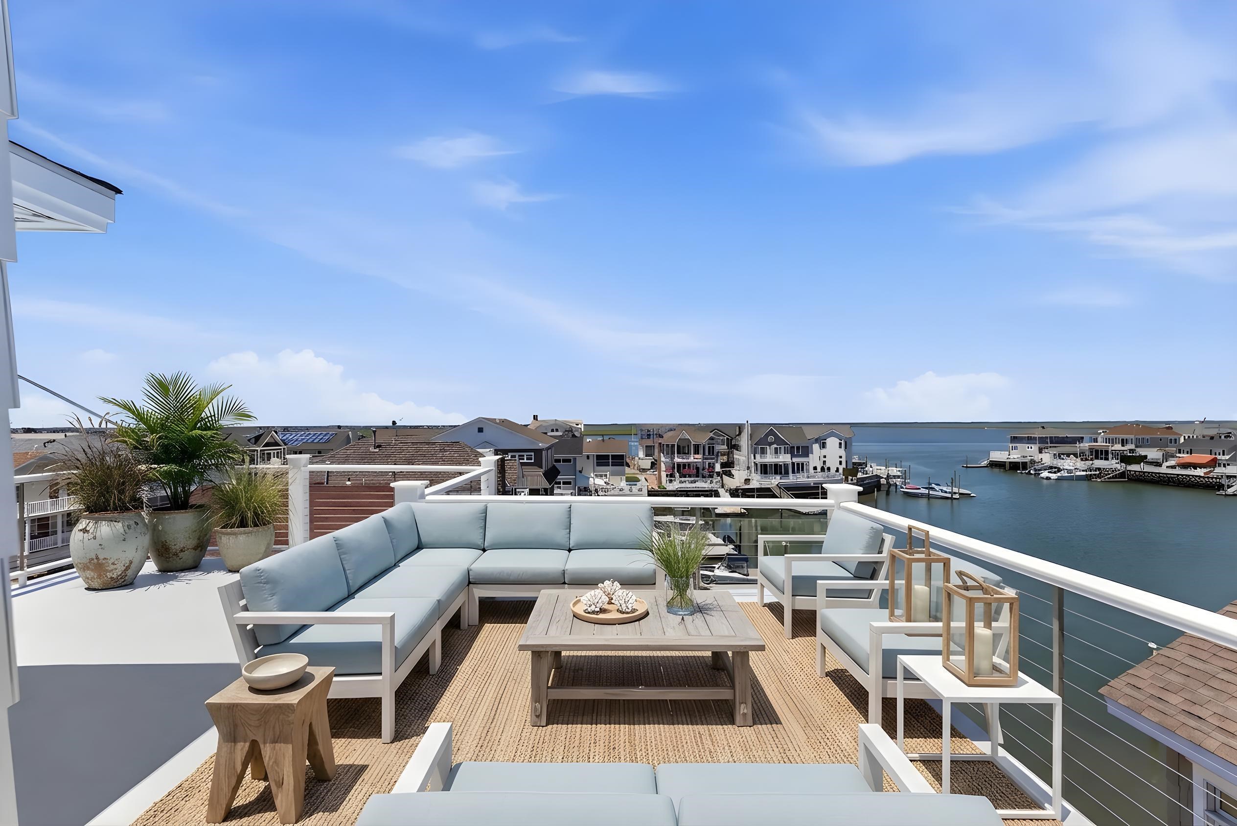 8527 3rd Stone Harbor, NJ 08247 - Photo 3 of 28 a view of a balcony with city view