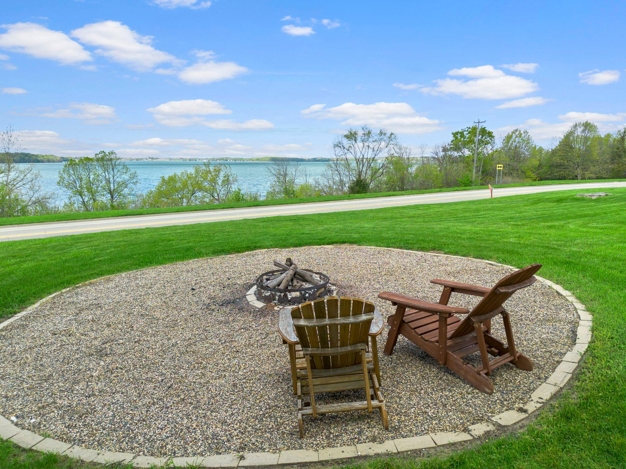 9285 Parley Lake Road Waconia, MN 55387 - Photo 16 of 54