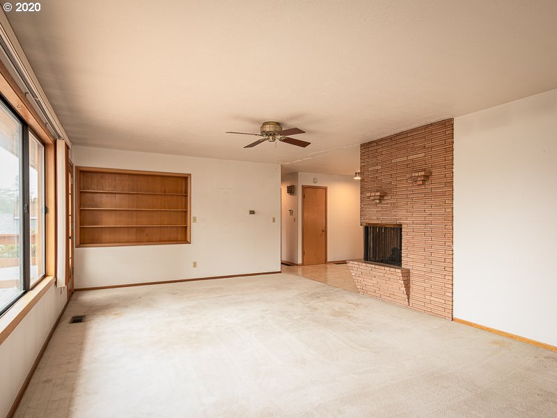 6608 Southwest Garden Home Road Portland, OR 97223 - Photo 2 of 24 Gallery Image 2