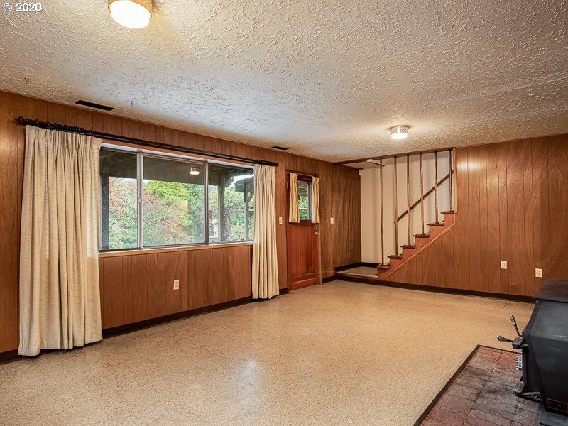 6608 Southwest Garden Home Road Portland, OR 97223 - Photo 13 of 24 Gallery Image 13