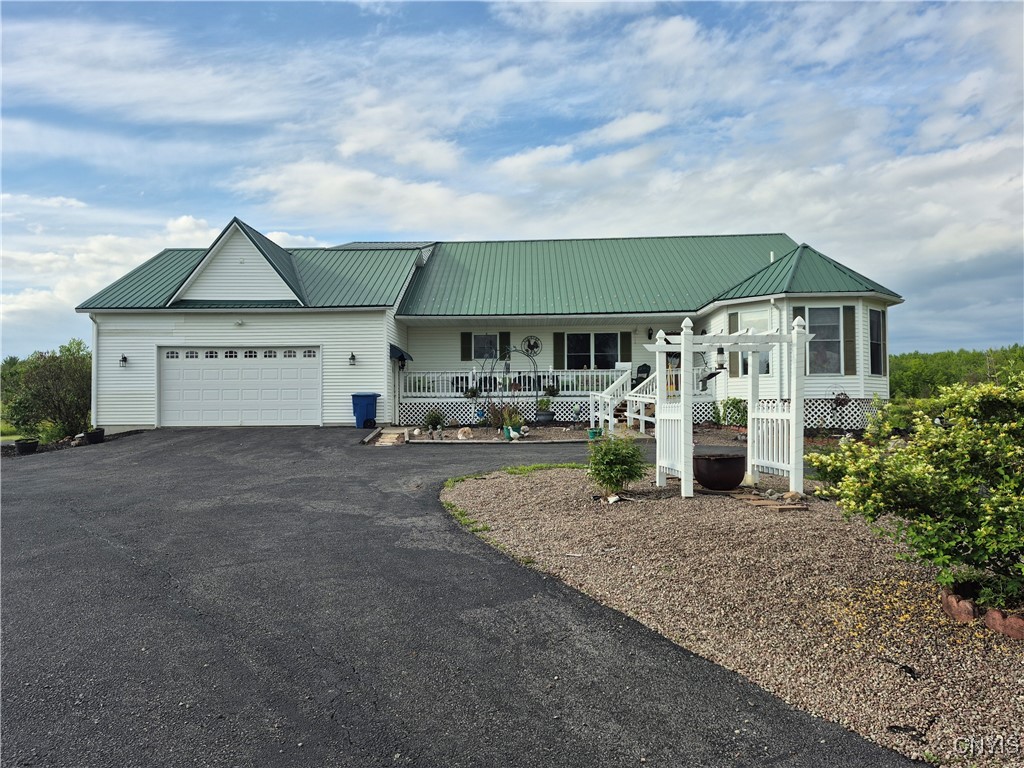 1943 County Rte 12 Hastings, NY 13036 - Photo 2 of 49