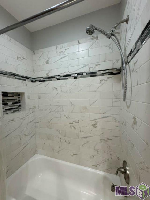 8155 Jefferson Highway, Unit 304 Baton Rouge, LA 70809 - Photo 13 of 19 Updated Bathroom!