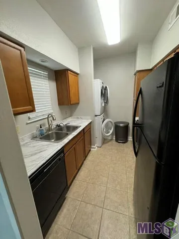 $1,100 | 8155 Jefferson Highway, Unit 304, Baton Rouge, LA 70809