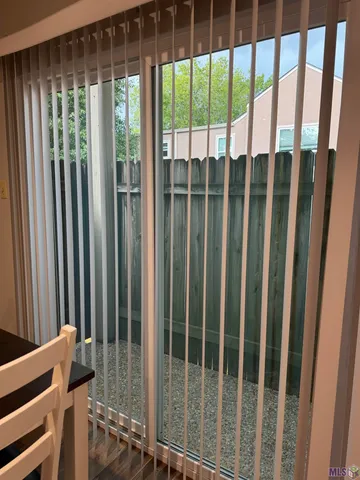 $1,100 | 8155 Jefferson Highway, Unit 304, Baton Rouge, LA 70809