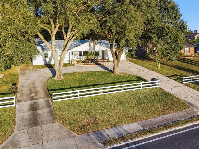 $435,000 | 1222 Lake Ariana Boulevard, Auburndale, FL 33823
