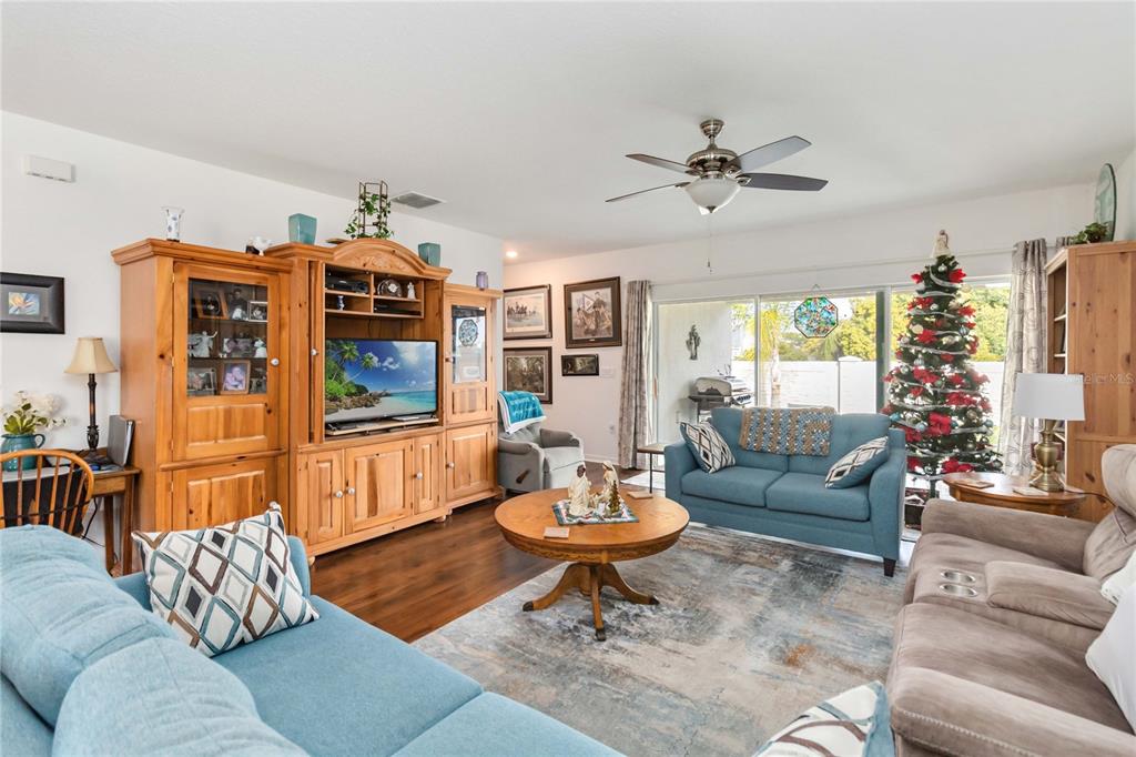 2879 Parkfield Road St. Cloud, FL 34772 - Photo 7 of 38 Gallery Image 7