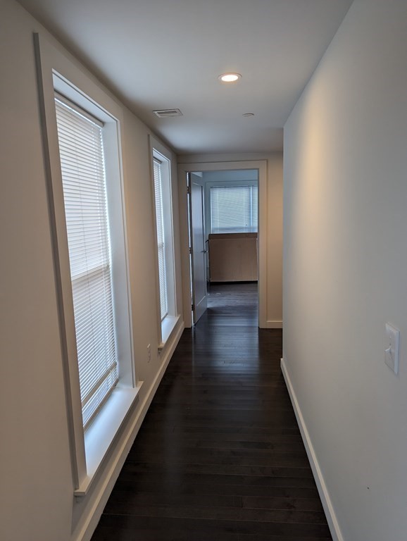 3383 Washington Street, Unit 404 Boston, MA 02130 - Photo 5 of 17