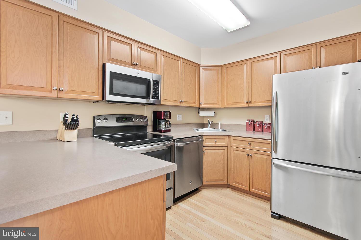 7907 Gambrill Court Springfield, VA 22153 - Photo 13 of 36 Gallery Image 13