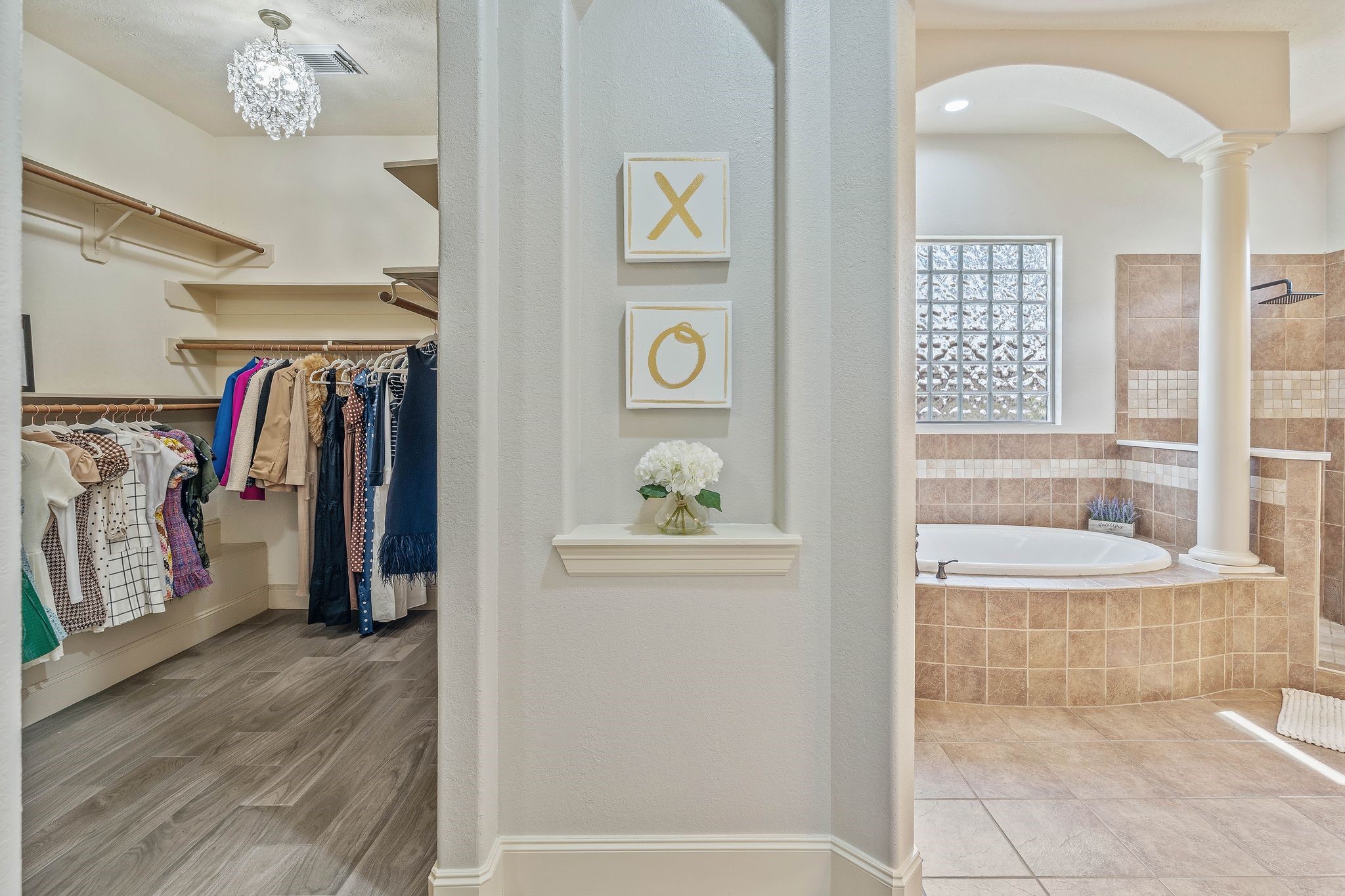 7603 Hogan Bridge Court Spring, TX 77389 - Photo 25 of 49 a bathroom with a tub a sink and a window