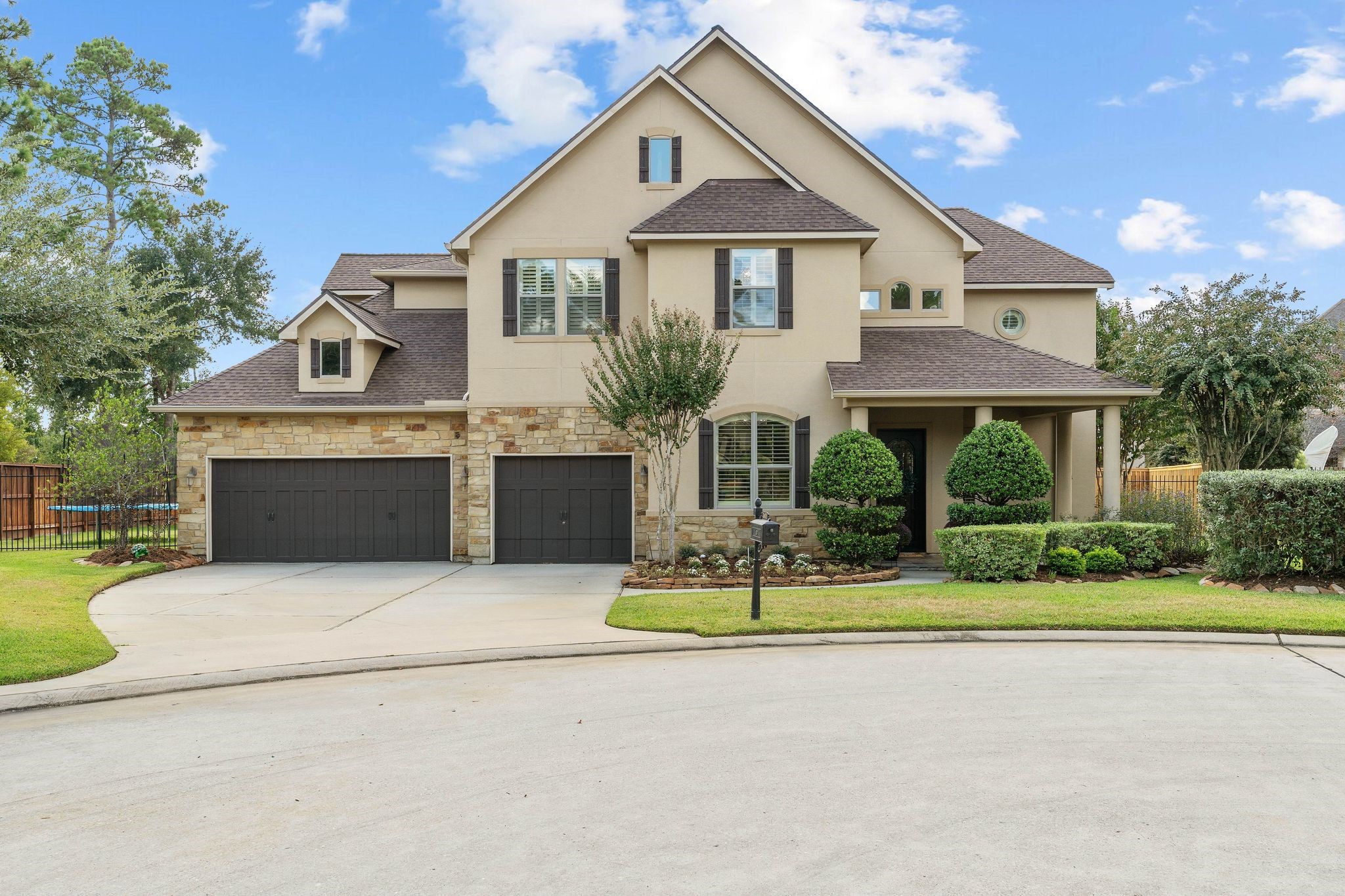 7603 Hogan Bridge Court Spring, TX 77389 - Photo 3 of 49 a front view of a house with a yard and garage