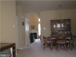 73 Threadleaf Terrace Burlington, NJ 08016 - Photo 3 of 5