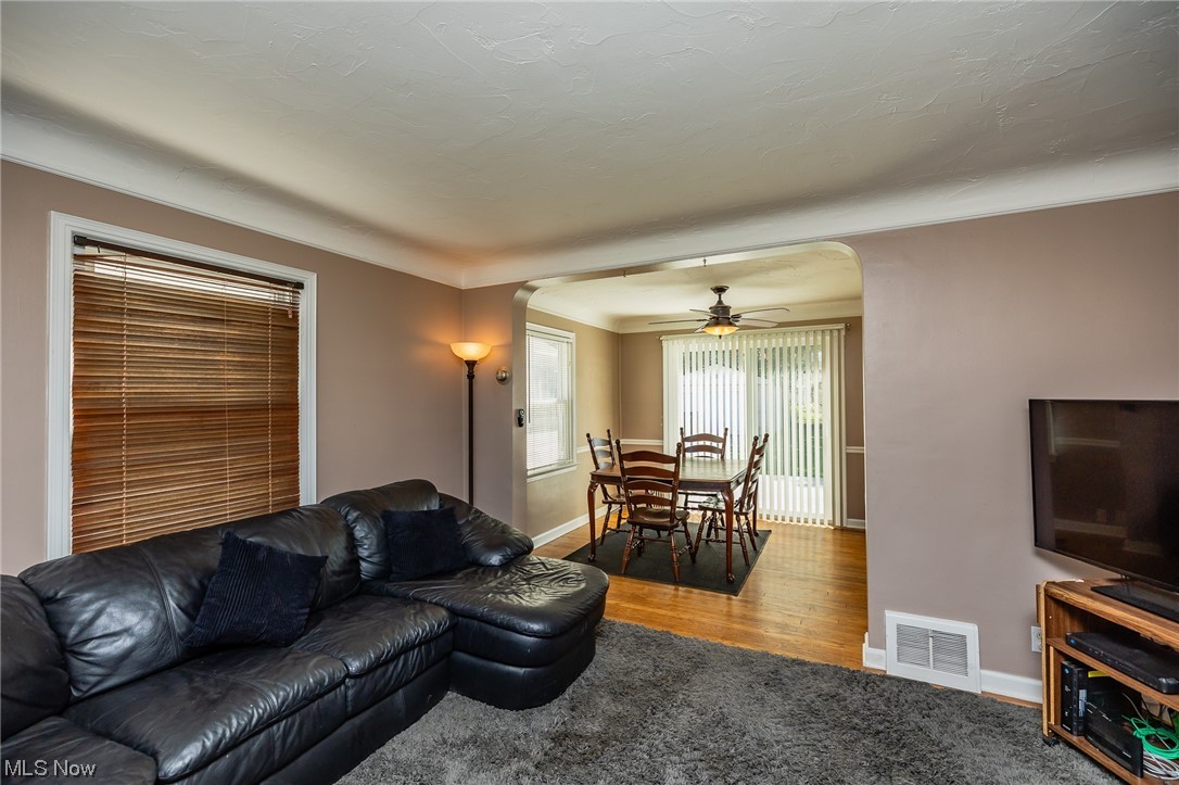 12600 Grannis Road Cleveland, OH 44125 - Photo 10 of 30 Gallery Image 10