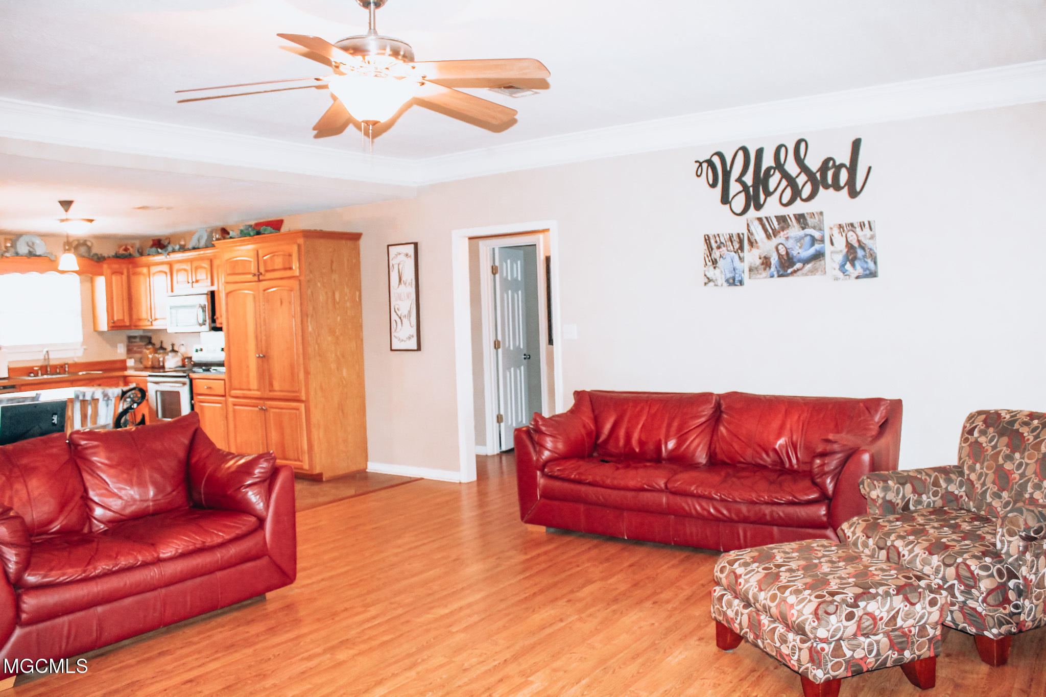 20707 Baria Road Moss Point, MS 39562 - Photo 8 of 20 IMG_5502