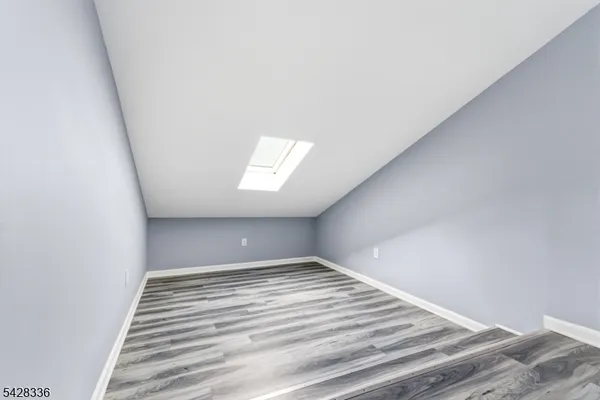 $2,000 | 212 Village Commons, Flemington, NJ 08822