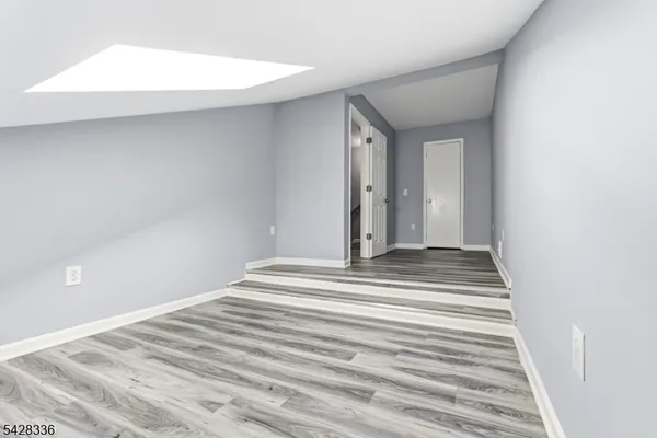 $2,000 | 212 Village Commons, Flemington, NJ 08822