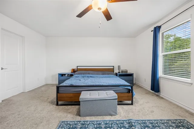 $2,400 | 301 Quarry Rock Cove, Liberty Hill, TX 78642