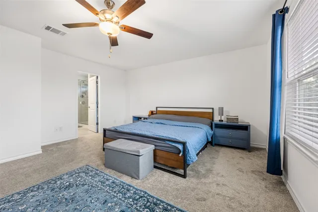 $2,400 | 301 Quarry Rock Cove, Liberty Hill, TX 78642