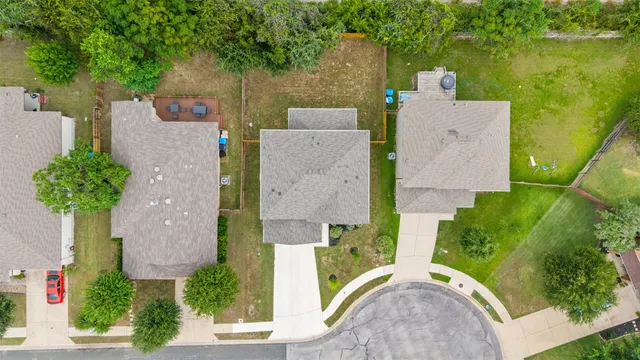 $2,400 | 301 Quarry Rock Cove, Liberty Hill, TX 78642