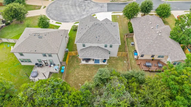 $2,400 | 301 Quarry Rock Cove, Liberty Hill, TX 78642