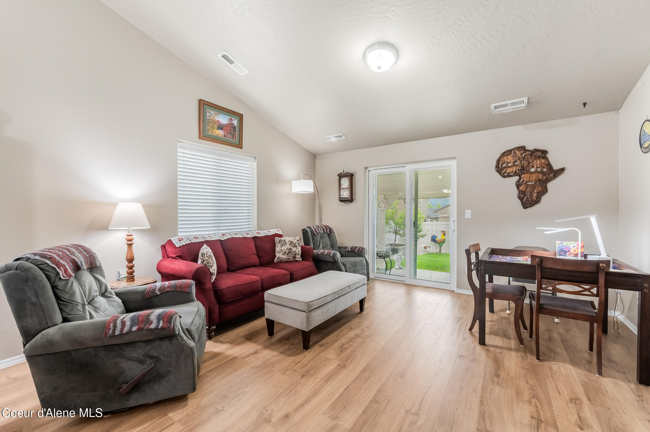 6255 West Harmony Street Rathdrum, ID 83858 - Photo 12 of 37 10