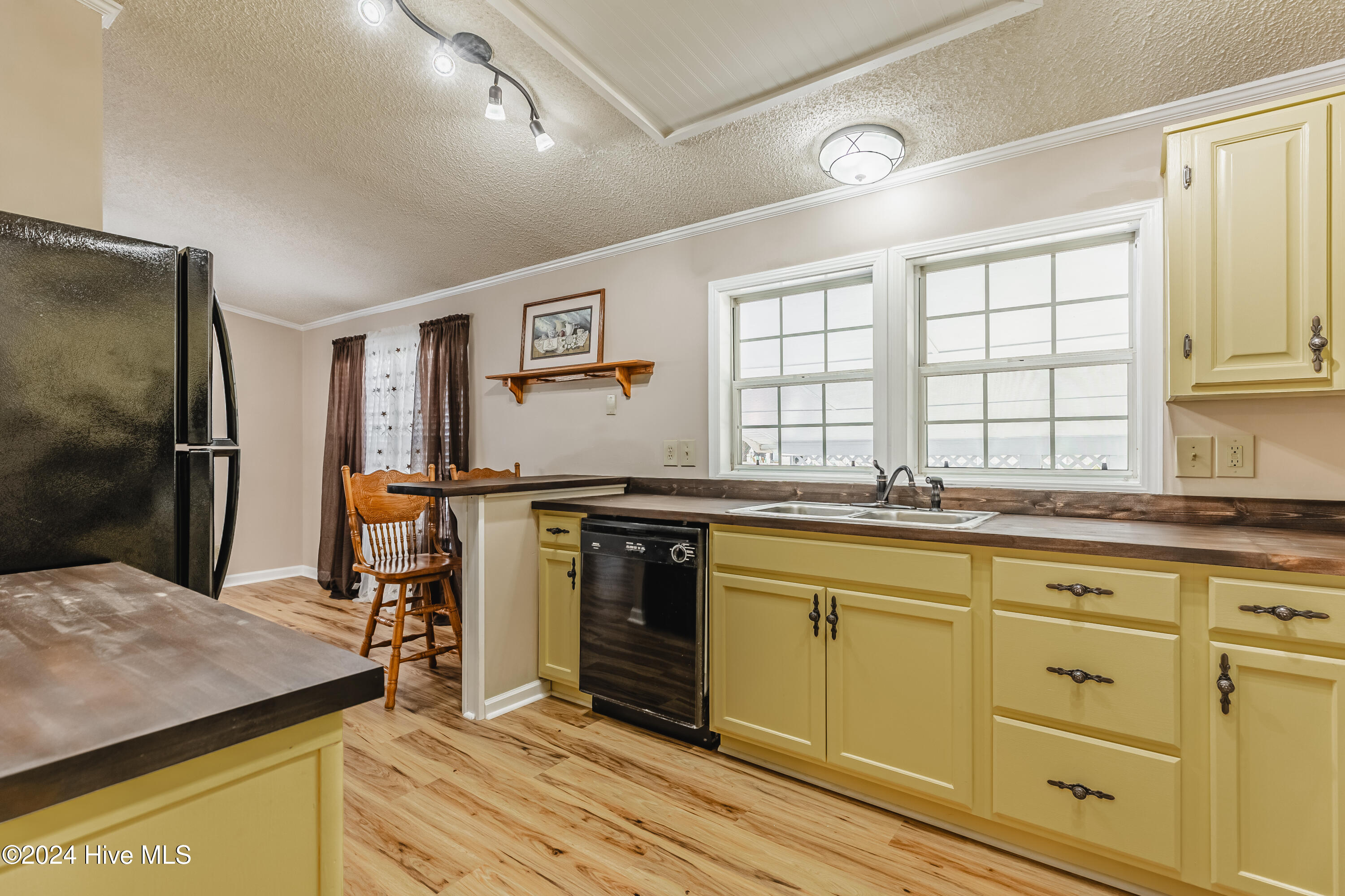 515 Deer Path Calabash, NC 28467 - Photo 12 of 44 515 Deer Path, Kitchen - 3