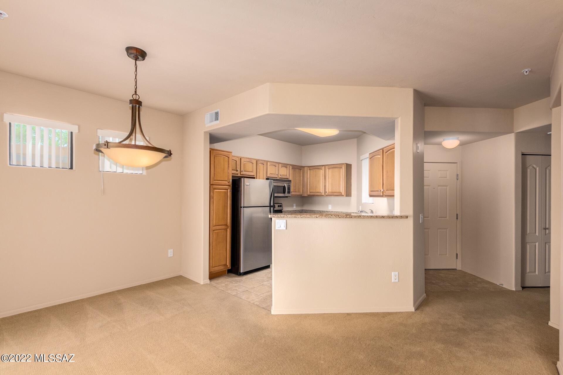 2550 East River Road, Unit 16103 Tucson, AZ 85718 - Photo 5 of 23
