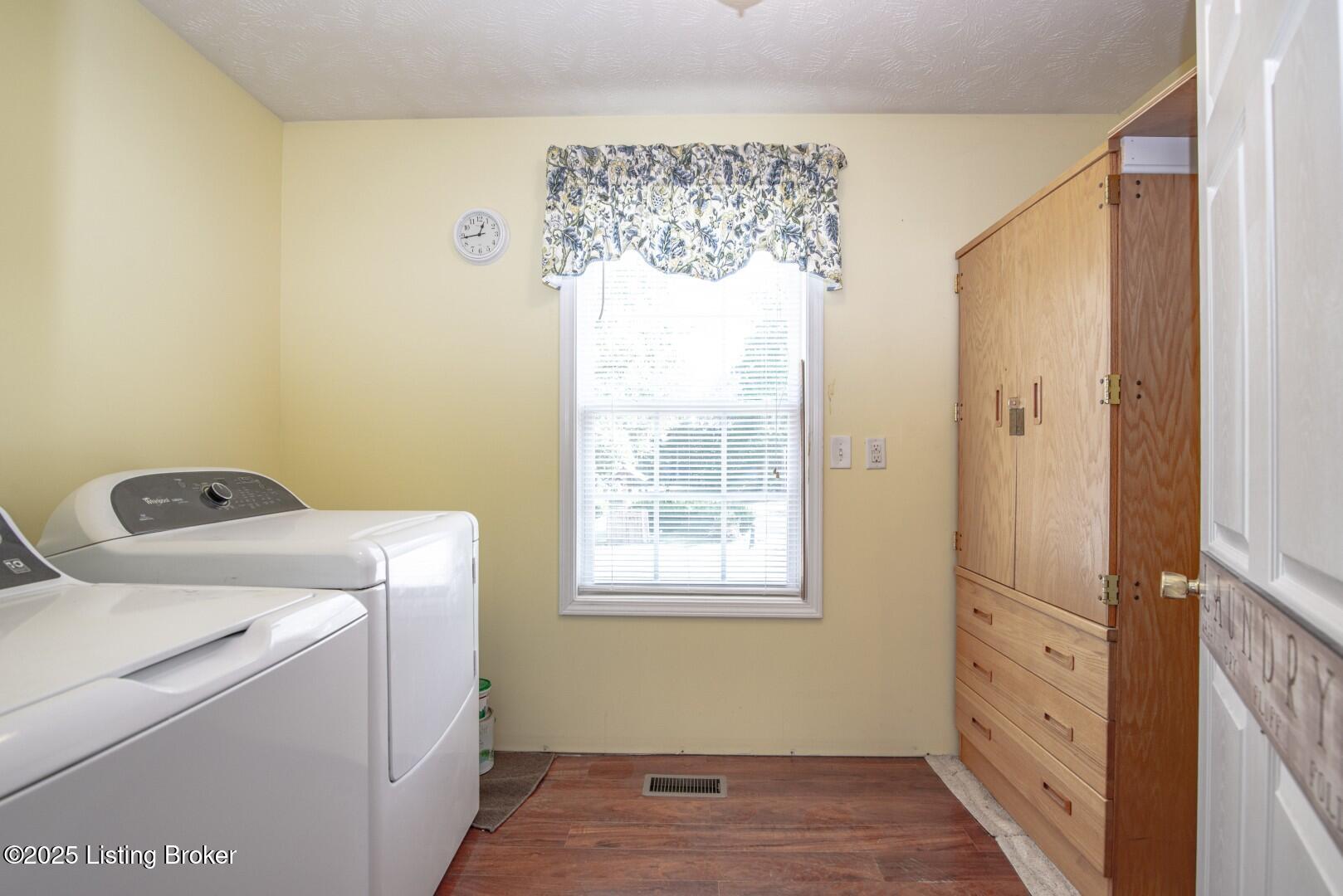 220 East Bailey Road Buffalo, KY 42716 - Photo 32 of 72 220 E Bailey Rd-426