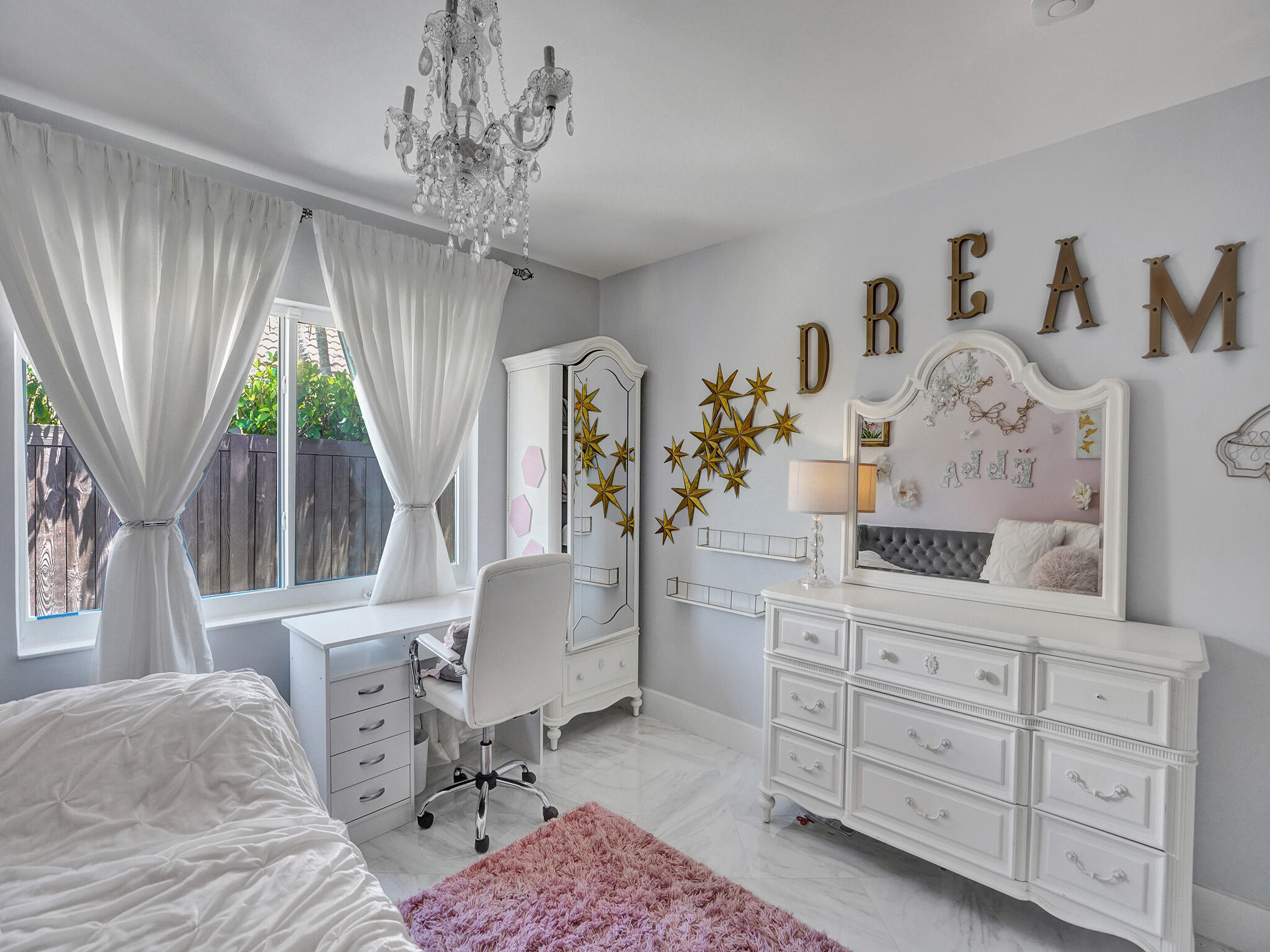 2011 Waters Edge Pompano Beach, FL 33062 - Photo 17 of 69 ROY03484