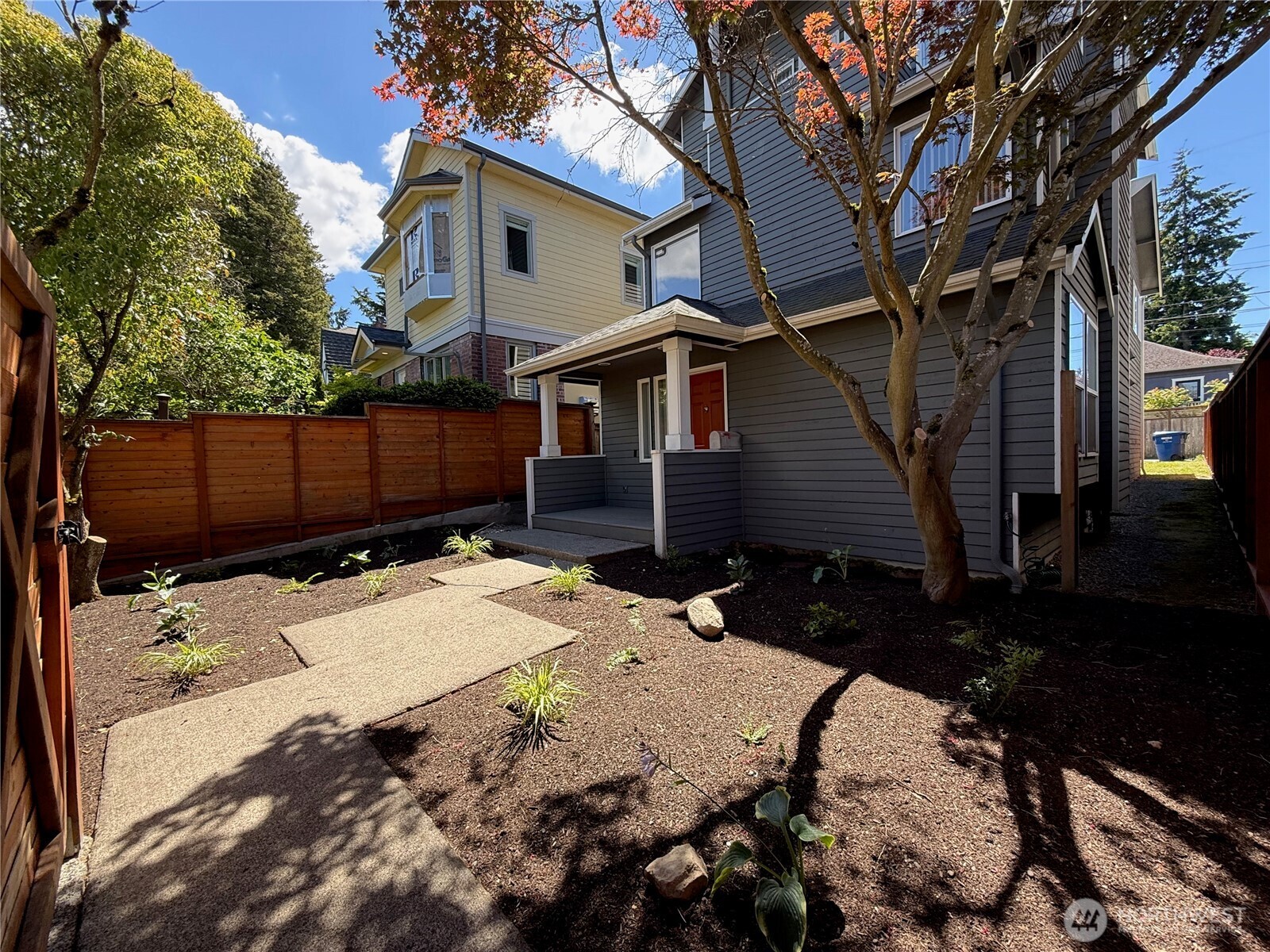 2327 North 65th Street Seattle, WA 98103 - Photo 28 of 30