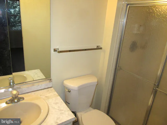 $2,300 | 512 Cobblers Lane, Hockessin, DE 19707